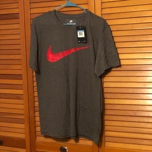 Nike T-shirt Men’s  Open to reasonable offers